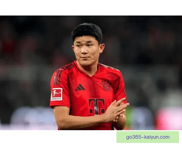 金玟哉持续提升，德甲赛季最佳表现备受关注